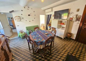 soggiorno.jpeg - Apartment Via Martiri della Libertà 225, Campomorone - photo 9