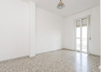76746fa3-c180-4d88-a55d-ee349add134f.jpg - Apartment Via Bologna 93, Torino (neighborhood Barriera Milano) - photo 11