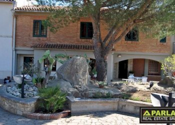 Villa Villa Portelle, Gangi - photo 1