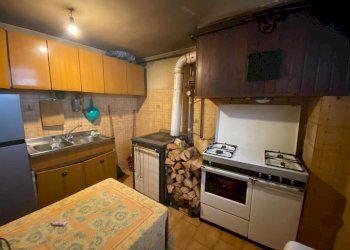 Three-room apartment Frazione Chataignére 22, Challand-Saint-Victor - photo 9