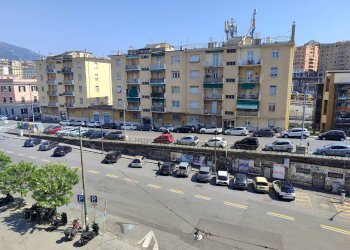 Quadrilocale Piazza Terralba, 2, Genova (zona San Fruttuoso) - foto 2