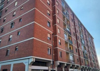 Three-room apartment Torino (neighborhood Mirafiori Sud) - photo 1