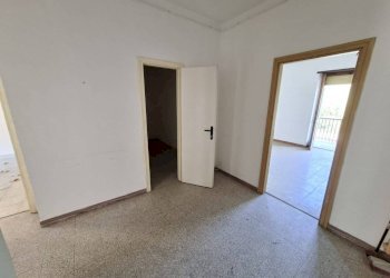 Three-room apartment Torino (neighborhood Mirafiori Sud) - photo 4