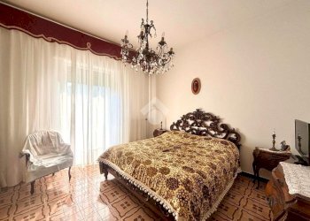 Three-room apartment Via 8 Marzo, Sant'Olcese - photo 4
