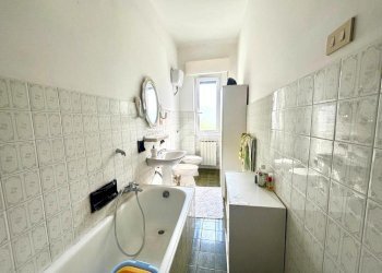 Three-room apartment Via 8 Marzo, Sant'Olcese - photo 5