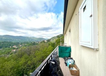 Three-room apartment Via 8 Marzo, Sant'Olcese - photo 26