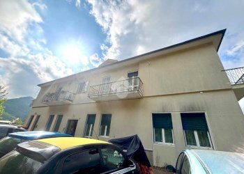 Three-room apartment Via 8 Marzo, Sant'Olcese - photo 27