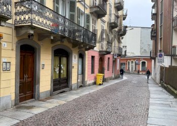 Monolocale Cerino Zegna, 6 
 Biella, Biella - foto 1
