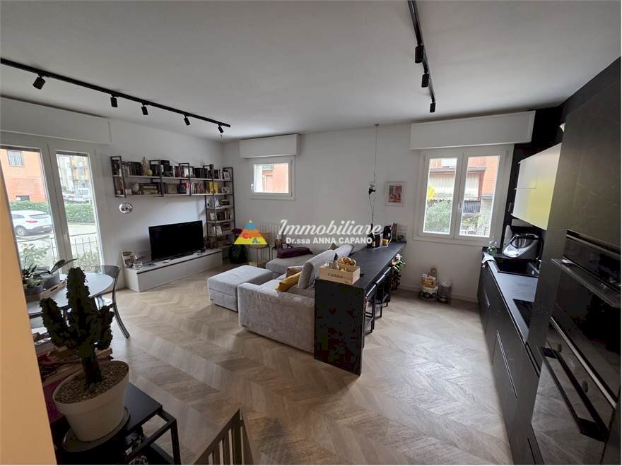 Three-room apartment via Manzoni ad.ze, Casalecchio di Reno - photo 3
