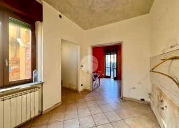 Trilocale Via loreto, Lanzo Torinese - foto 6