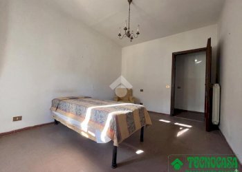 Appartamento Via Mascardi, Sarzana - foto 1