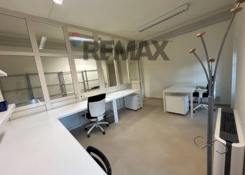 Ufficio Via Corsica, 14 
 Zona Ring Sud/Ovest, Brescia - foto 17