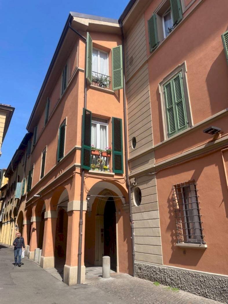 Quadrilocale Via Armando Quadri, 6, Bologna (zona Centro Storico) - foto 1