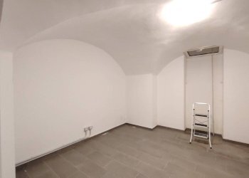 Negozio Via dei Mille, 3, Bologna (zona Centro Storico) - foto 32