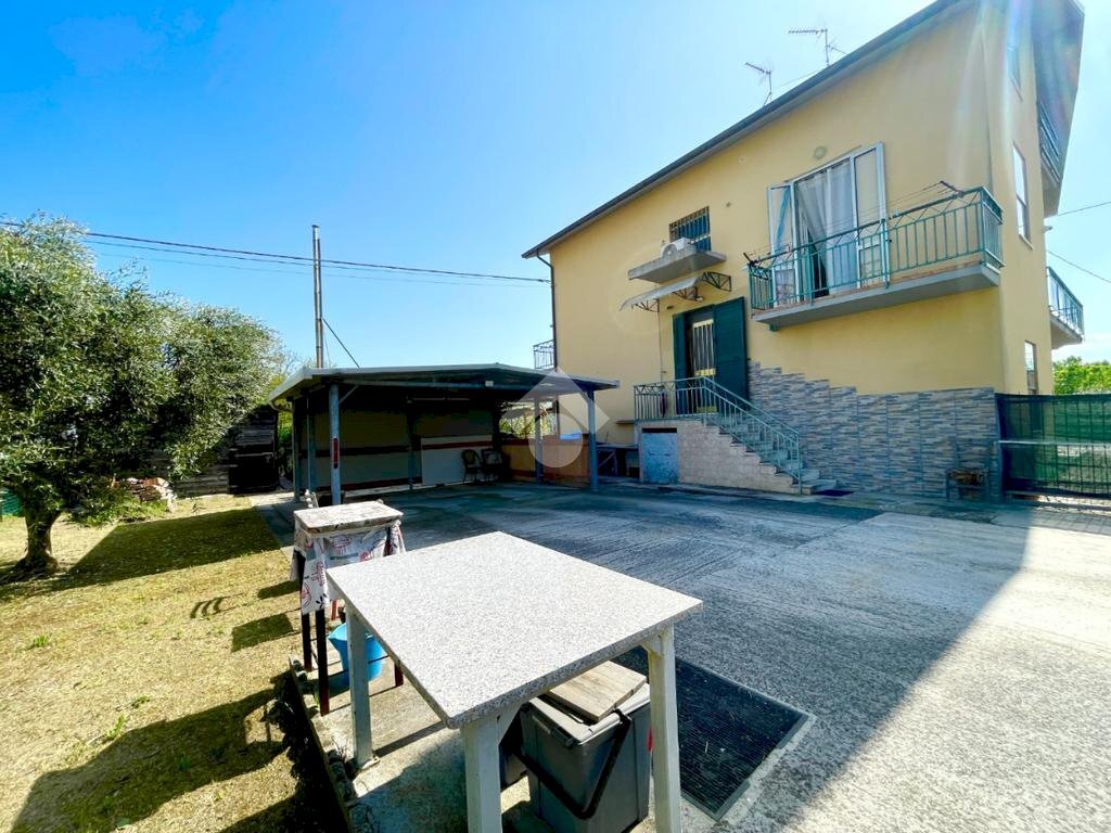 Portion of a house Via Tevere, Tavullia - photo 3