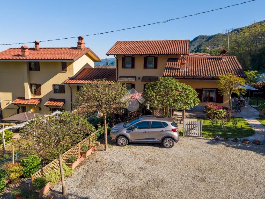 Portion of a house Via Caporgno, Envie - photo 3