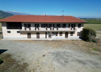 Independent house Via Barge, Revello - photo 15