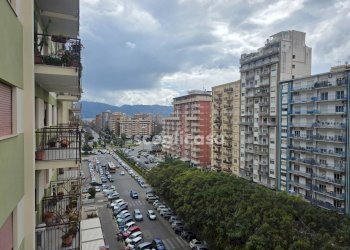 Foto 17 - Three-room apartment Viale Croce Rossa
 
189, Palermo - photo 16