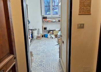 Foto 17 - Commercial Premises VIA  TRIESTE
 
49, Chiavari - photo 17