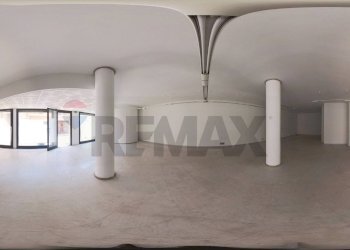 Stanza vuota - Shop via carlo sanna
 
83, Senorbì - photo 18