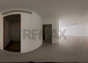 Stanza vuota - Shop via carlo sanna
 
83, Senorbì - photo 20