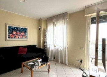 Salone - Two-room apartment via Aldo Moro, Brescia - photo 2