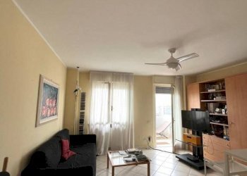 Salone - Appartamento via Aldo Moro, Brescia - foto 9