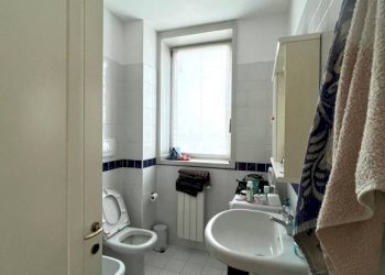 Bagno - Appartamento via Aldo Moro, Brescia - foto 17