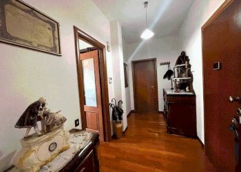 Ingresso - Three-room apartment piazza Papa Giovanni XXIII, Torre Boldone - photo 9