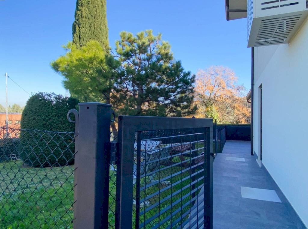 Cortile interno - Villa via Brocchi, 73, Verucchio - foto 3