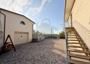 Cortile interno - Villa via Brocchi, 73, Verucchio - photo 3