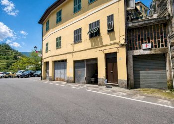 Facciata - Magazzino via Pianata, Ceriana - foto 1