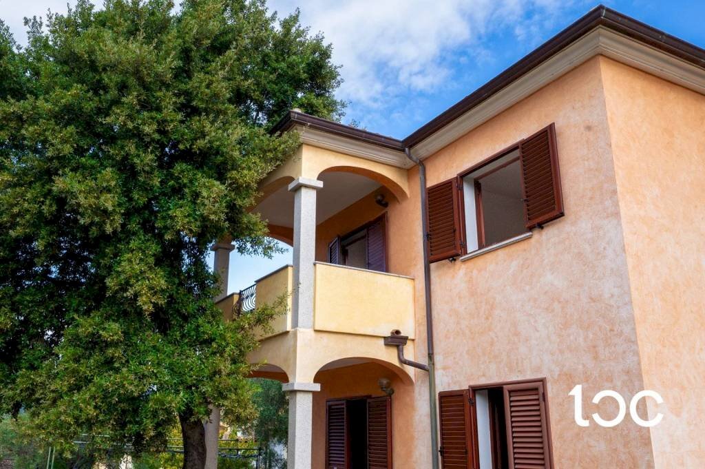 Facciata - Three-room apartment Torpè - photo 2