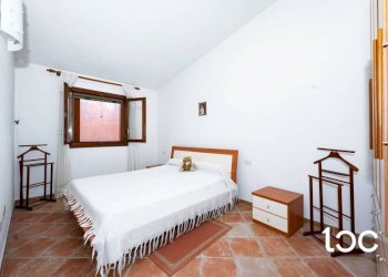 Camera da letto - Villa a Schiera San Teodoro - foto 14