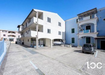 Zona - Three-room apartment Orosei - photo 2