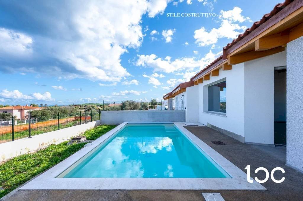 Piscina - Villa Budoni - photo 1