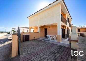 Cortile interno - Villa Orosei - photo 1