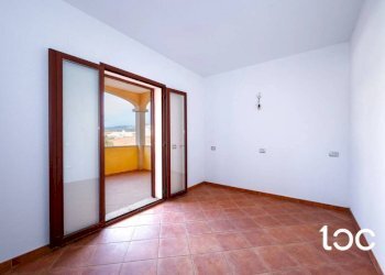 Camera da letto - Three-room apartment Torpè - photo 8