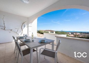 Villa a Schiera San Teodoro - foto 1