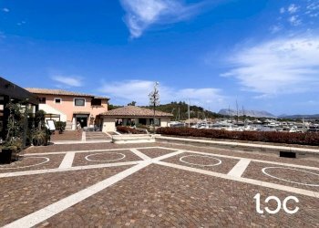Zona - Three-room apartment San Teodoro - photo 12