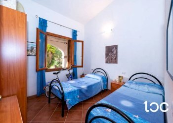 Camera da letto - Villa a Schiera San Teodoro - foto 11