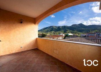 Three-room apartment Torpè - photo 1