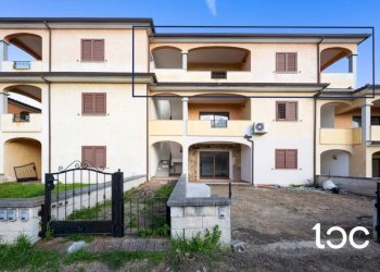 Three-room apartment Torpè - photo 2