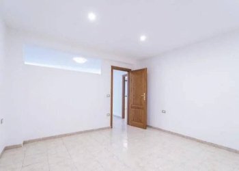 Three-room apartment Budoni - photo 6