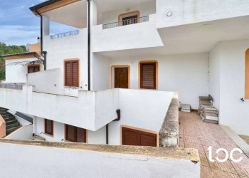 Three-room apartment Orosei - photo 10