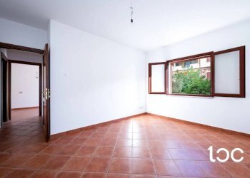 Camera da letto - Trilocale Torpè - foto 9