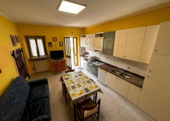 Cucina - Bilocale via Trieste, 5, Lonate Pozzolo - foto 6