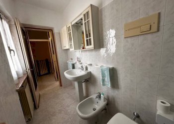 Bagno - Bilocale via Trieste, 5, Lonate Pozzolo - foto 13