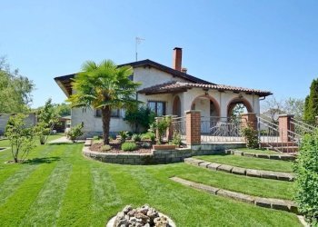 Giardino - Villa strada degli Zanoni, Mondovì - foto 3