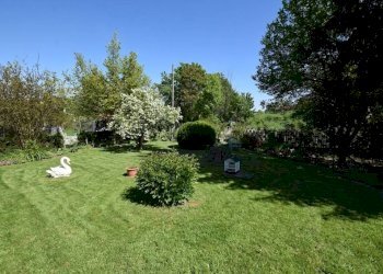 Giardino - Villa strada degli Zanoni, Mondovì - foto 4